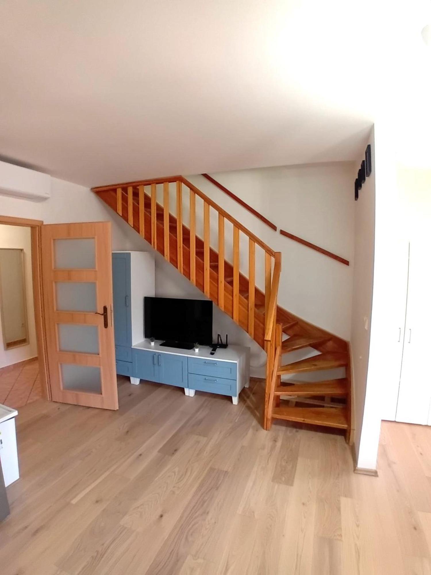 City Castle Aparthotel Praga Zewnętrze zdjęcie