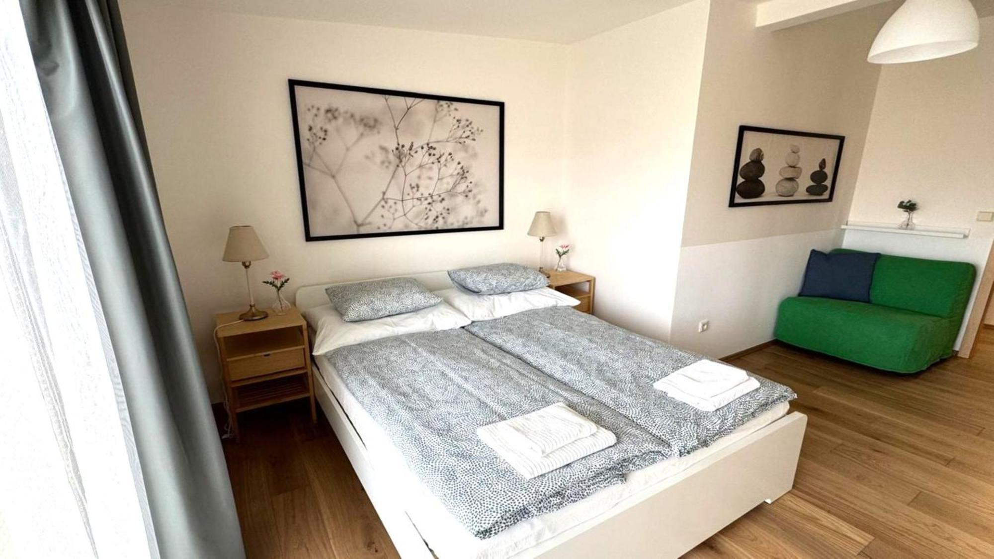City Castle Aparthotel Praga Zewnętrze zdjęcie