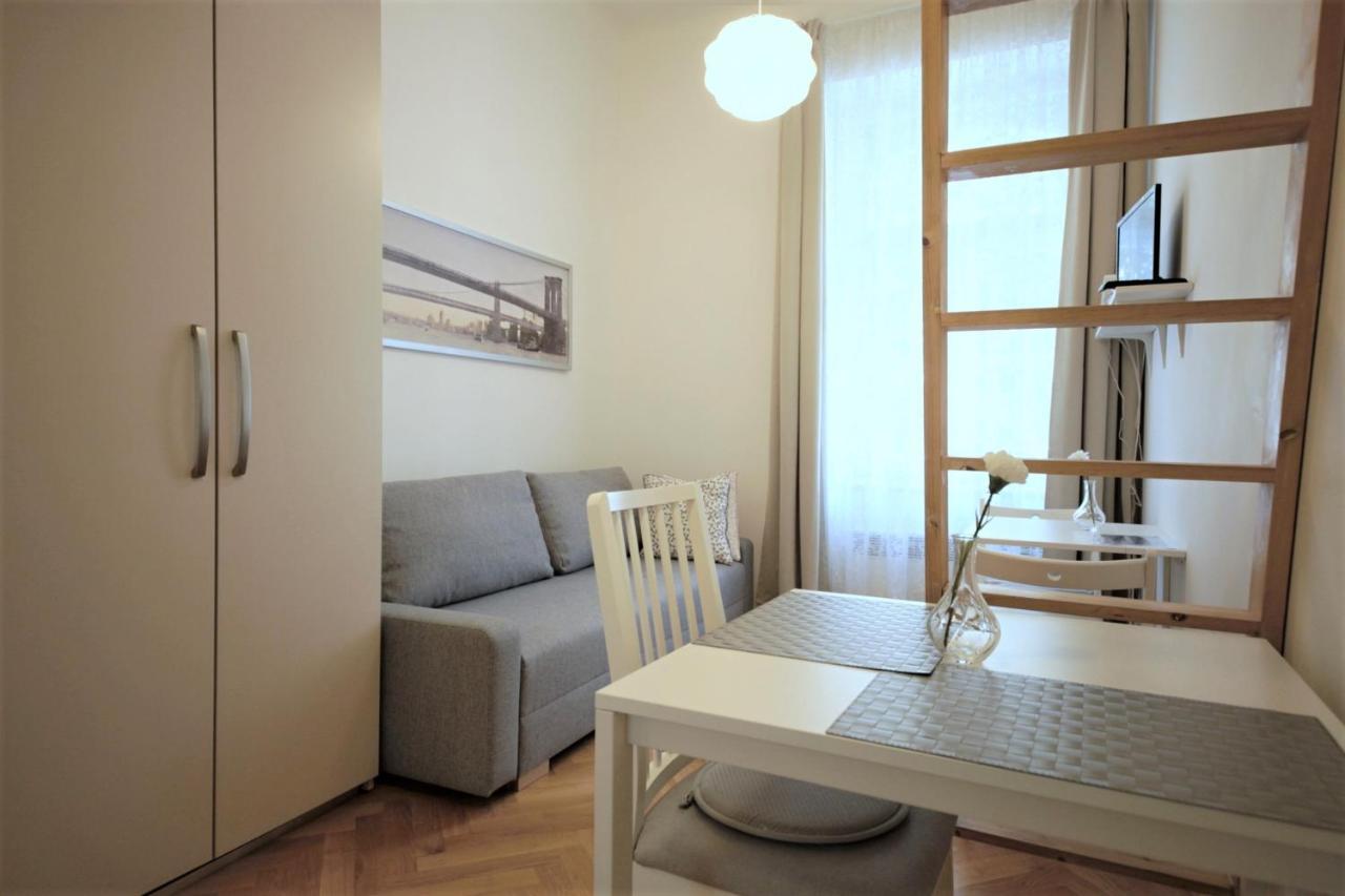 City Castle Aparthotel Praga Zewnętrze zdjęcie